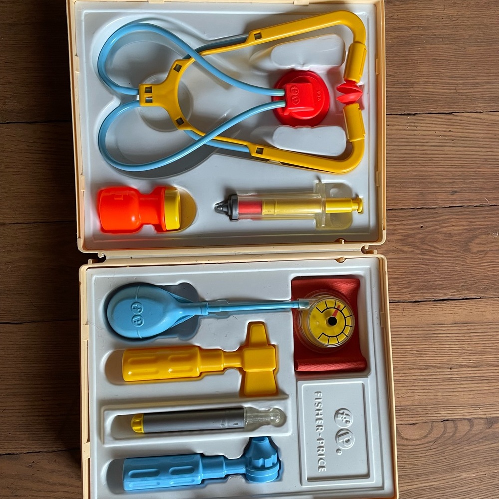 Vintage 1977 Fisher Price Medical Kit. Excellent condition!